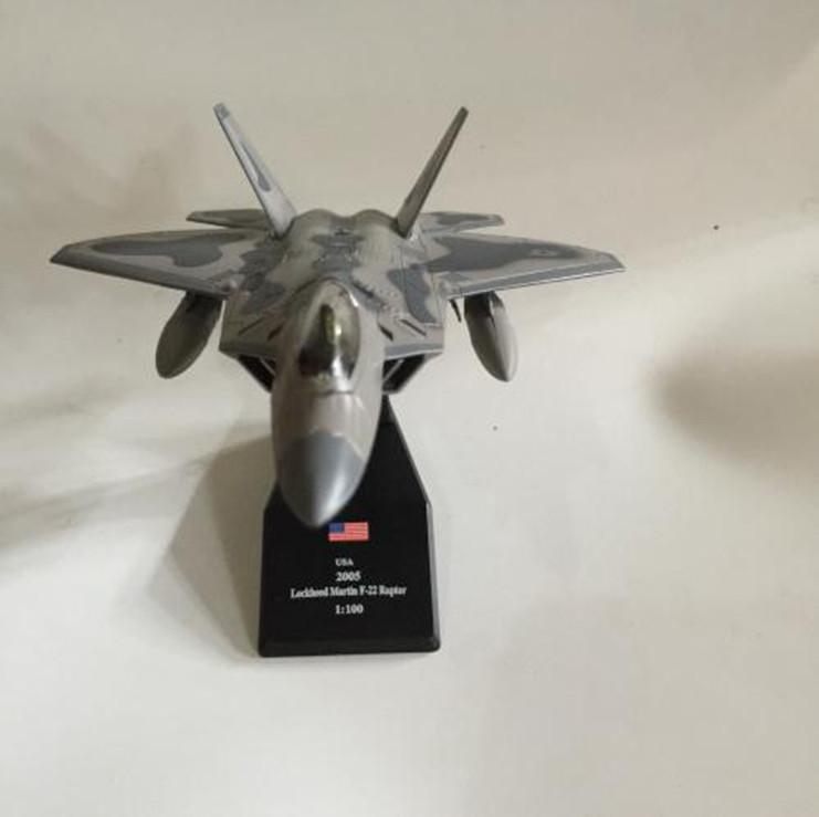Висок симулација НИ F-22 Raptor стелт борец, 1: 100 скала легура воени авиони модел, колекција модел, бесплатен превозот