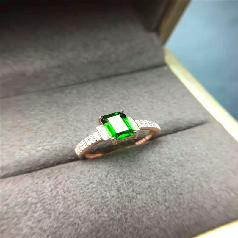 Моден Русија сребро гем прстен 5*7mm природни diopside скапоцен камен прстен солидна 925 сребрен diopside прстен