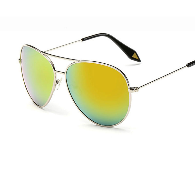 година Нови Модни очила за сонце Бренд Ultralight Pilot Жените во Боја Слој на Сонце Очила ретро De Sol Feminino