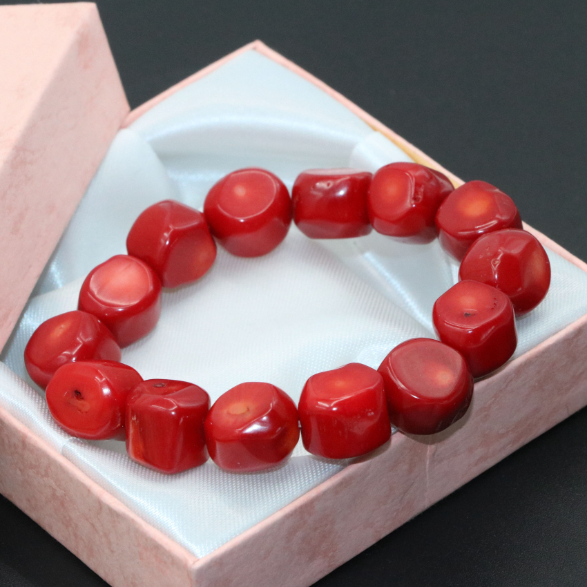 Нова мода жените нараквици 9-13mm природни црвени корални неправилни форма монистра diy свадби партија подароци парична казна накит 7.5 инчен B2705